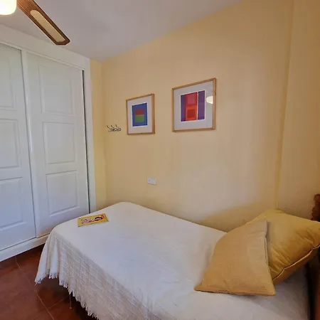 Shr062 Two Bedroom Valparaiso In * Nerja