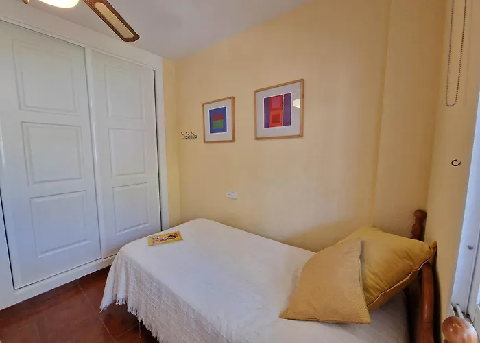 Shr062 Two Bedroom Valparaiso In * Nerja